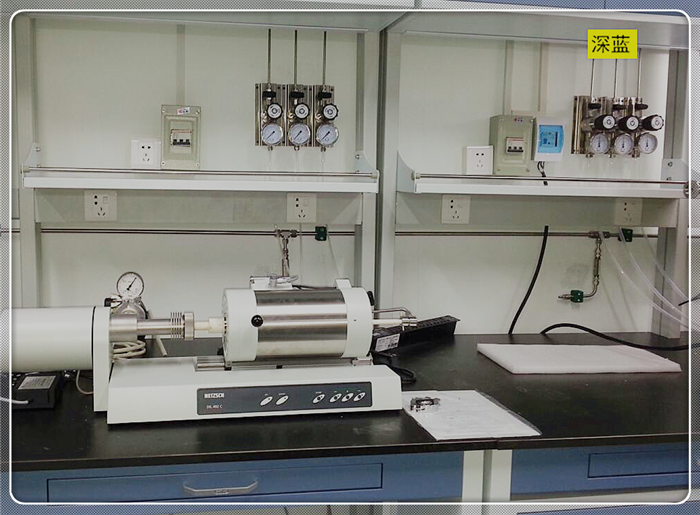 供氣系統(tǒng)安裝圖片4